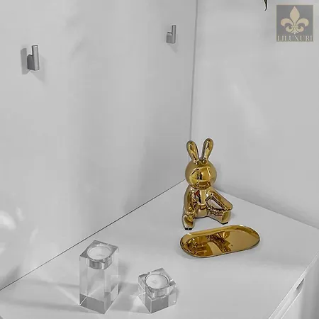 In Uni - & Lkh Naehe Appartement *