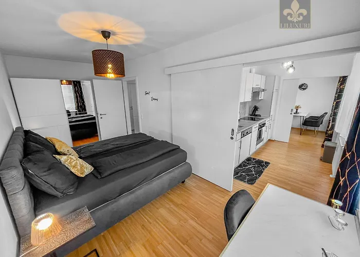 In Uni - & Lkh Naehe Appartement